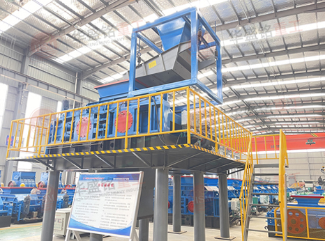 碳素破碎機_光輥碳素破碎機,齒輥碳素破碎機價格